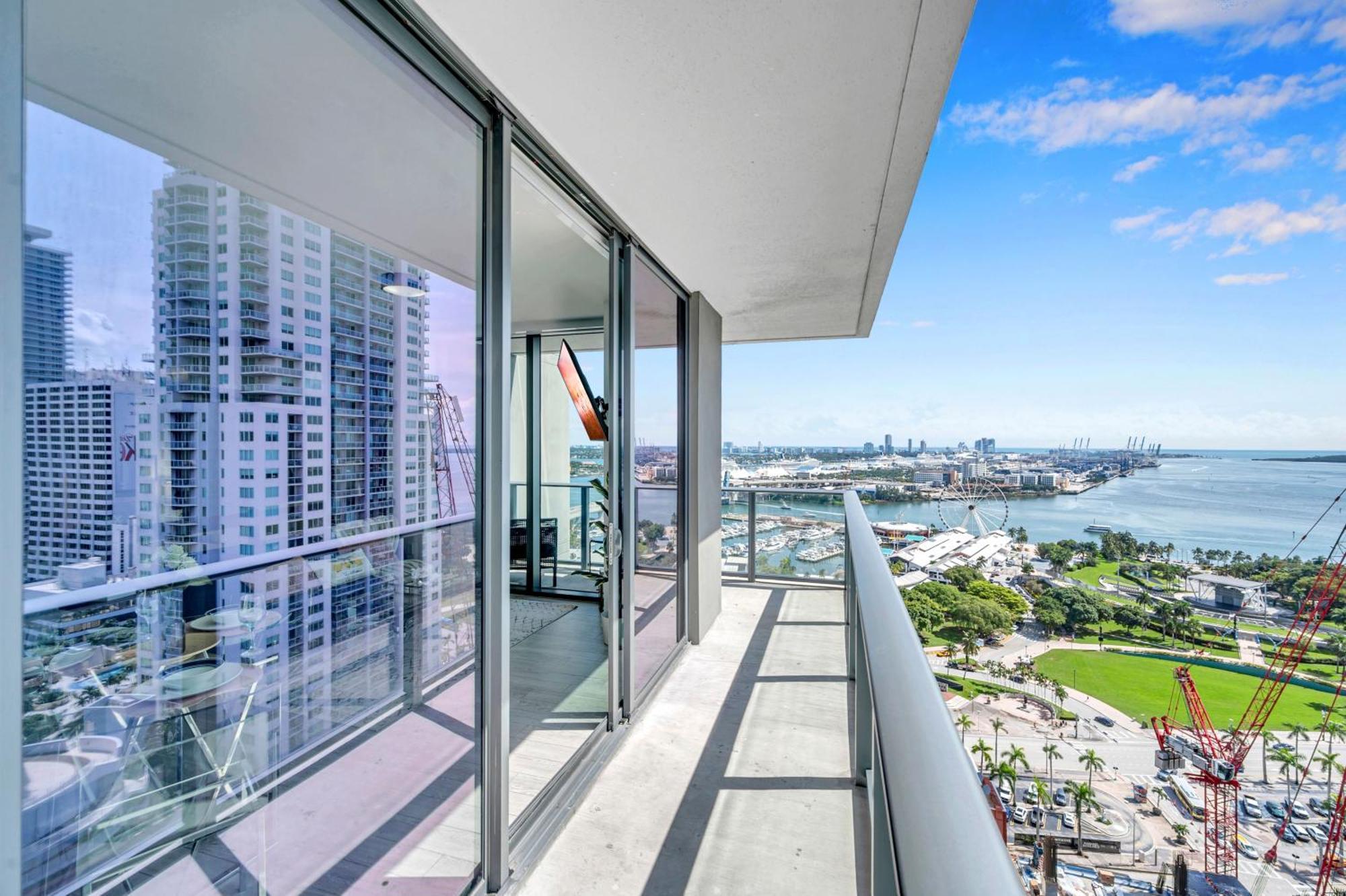 Mesmerizing Views Corner Condo Miami Esterno foto